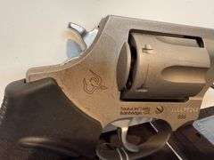 Taurus 856 Revolver