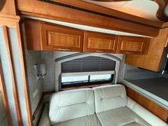 2008 Newmar Mountain Aire 4529 Diesel Pusher Motorhome