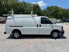 2017 Chevrolet Express 2500 2WD