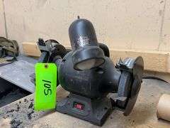 Dual Sander, Metal Shelf, wood top table