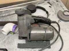 Desk/Various tools (Saber saw, sander)