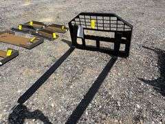 2025 GIYI Unused 5' Skid Steer Pallet Forks