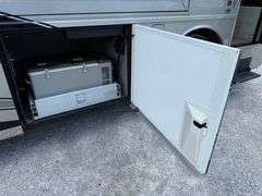 2008 Newmar Mountain Aire 4529 Diesel Pusher Motorhome