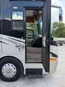 2008 Newmar Mountain Aire 4529 Diesel Pusher Motorhome