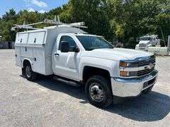 2017 Chevrolet Silverado 3500HD LT 2WD Service Body