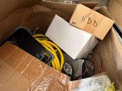 Pallet of misc reel parts