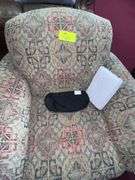 Chair/Ottoman/Recliner