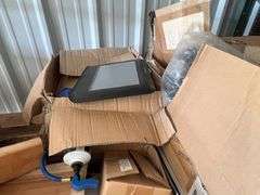 Pallet of misc reel parts