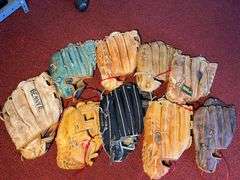 (9) Baseball gloves