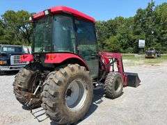 Mahindra 5010 Enclosed Cab Tractor with Front End Loader