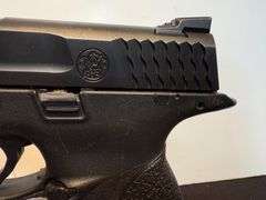Smith & Wesson M&P 9 Pistol