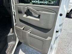 2017 Chevrolet Express 2500 2WD