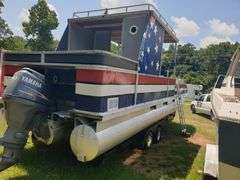 28 ft Pontoon Boat on trailer