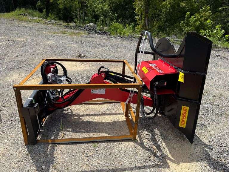 2025 Raytree Unused RABC44 Skidsteer 44in Articulating Brush Cutter image
