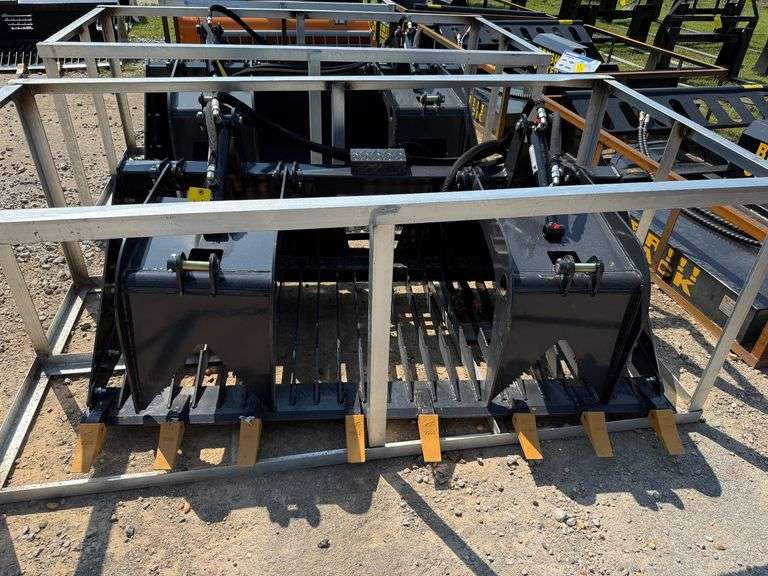 2025 Landhonor Unused RGB-11-72W Hydraulic Grab Rock Bucket image