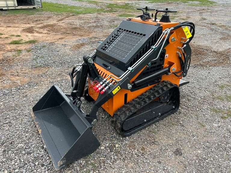 2025 Landhero Unused LDH-HT380 Mini-Track Loader image