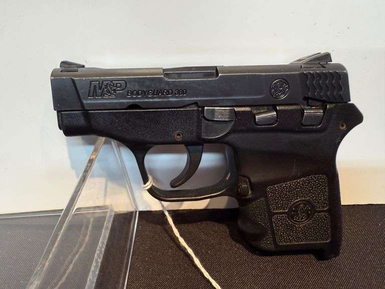 Smith & Wesson M&P Body Guard Pistol, 380 image