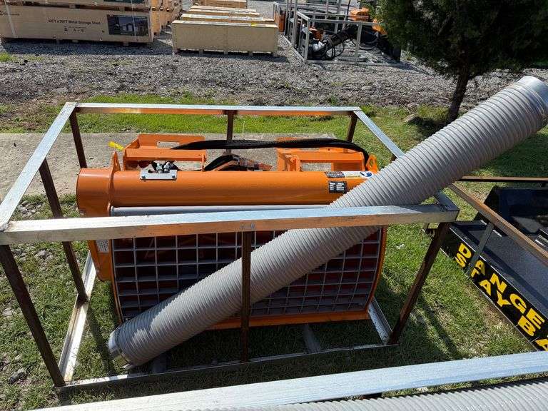 2025 Landhonor Unused DCM-11-250G Skidsteer Double Discharge Concrete Mixer image