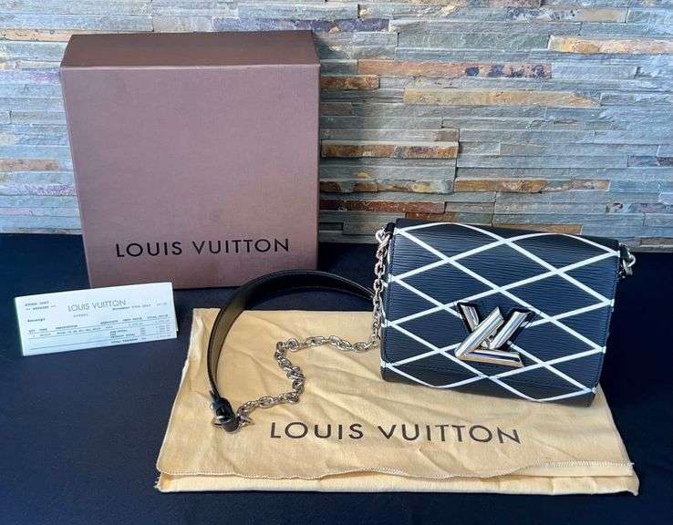 Louis Vuitton Epi Twist PM Chain Shoulder Bag M50525 image