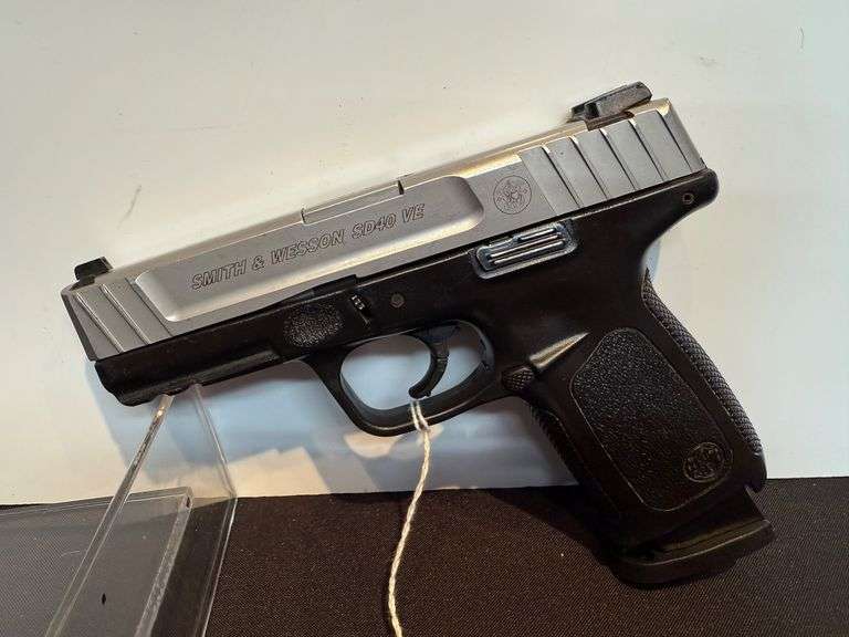 Smith & Wesson SD40VE Pistol, 40 cal image