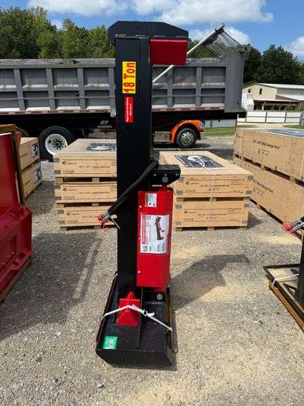 2025 Raytree Unused RMLS18T Skidsteer Log Splitter image