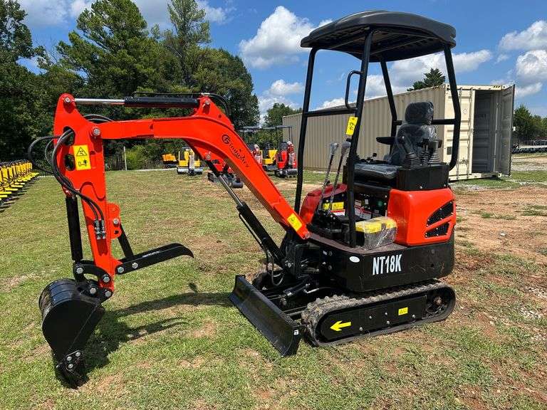 2025 CFG Industrial Unused NT18K Diesel Mini Excavator image