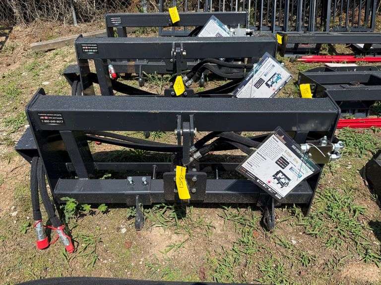 2025 Landhonor Unused PHA-16-2C Skidsteer 3pt Hitch Adapter image
