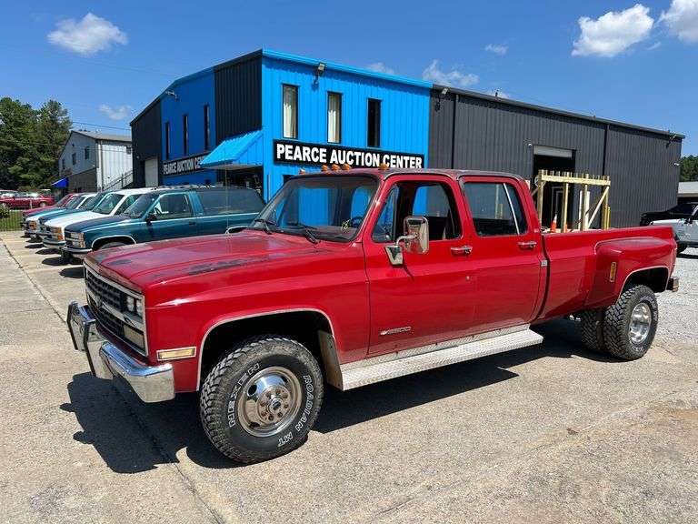 1987 Chevrolet 3+3 Crew Cab Dually 4 x 4 image