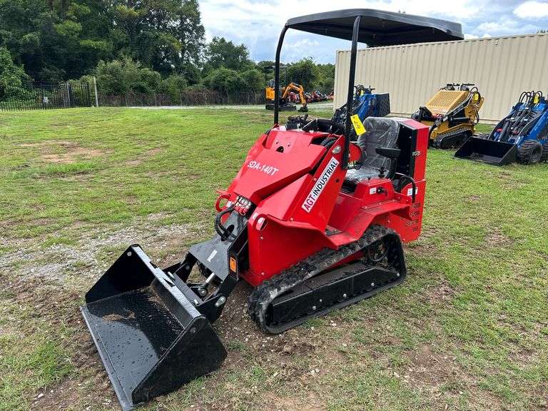 2025 AGT Industrial Unused SDA-140T Tracked Front Loader image