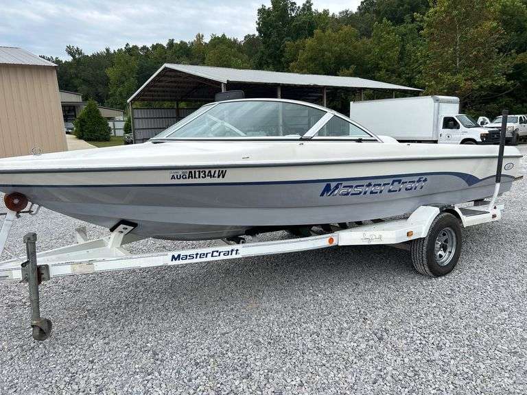 Mastercraft Sammy Duvall Edition Boat image