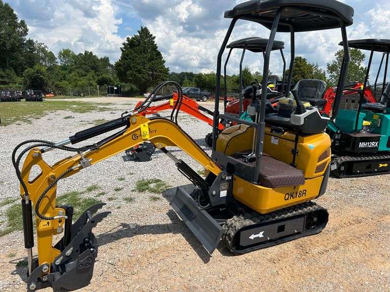 2025 CFG Industrial Unused QK18R Mini Excavator image