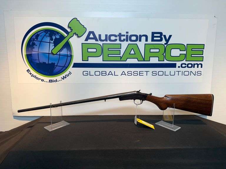 Harrington and Richardson Single Shot Shotgun, 410/44 Cal - For Parts: Broken image