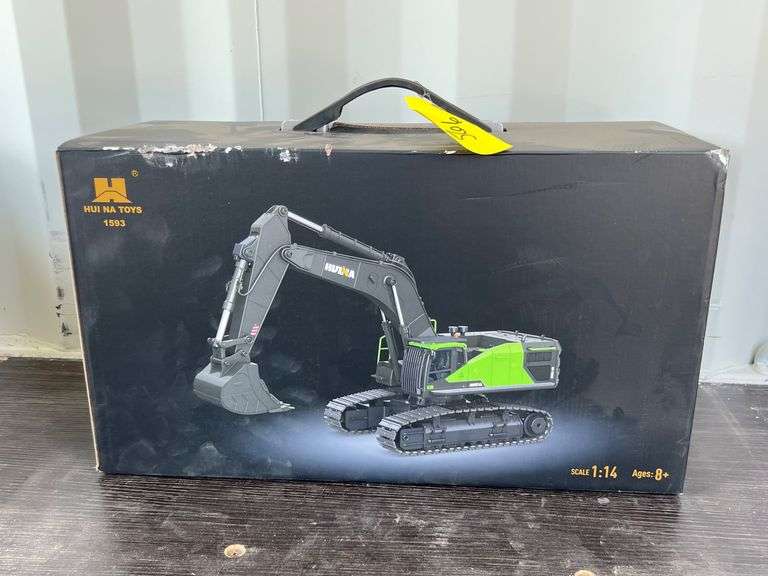 2025 Unused Huina Model 1593 Remote Control Excavator image