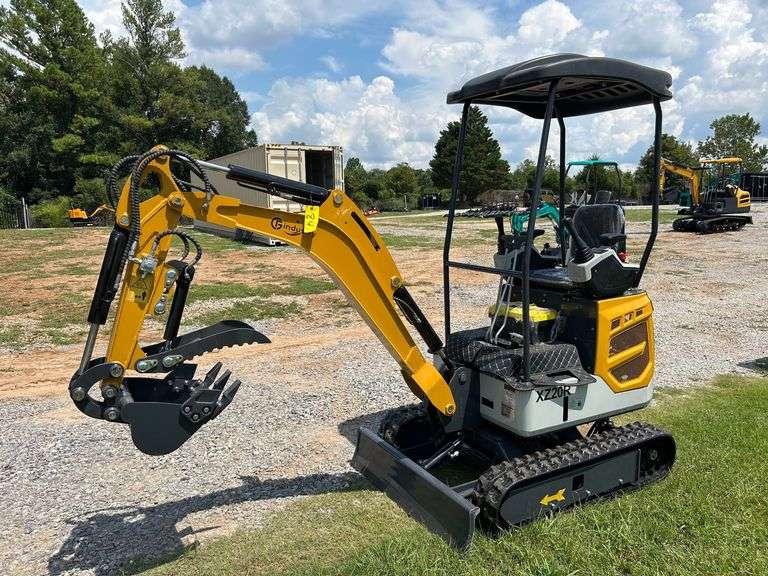 2025 CFG Industrial Unused XZ20R Mini Excavator image