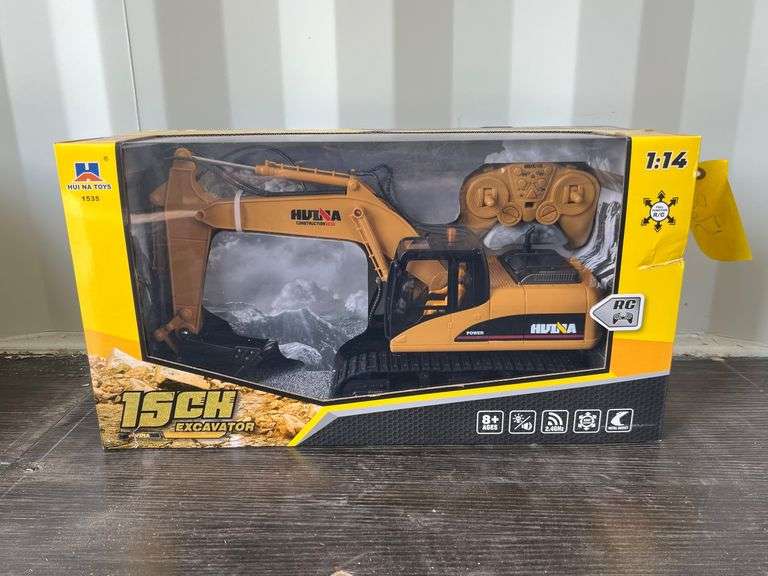 2025 Unused Huina Toys Model 1535 Die-Cast Remote Control Excavator image