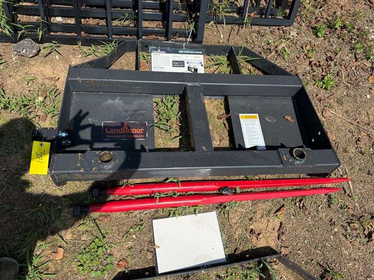 2025 Landhonor Unused BS-12-2500G Skidsteer Bale Spear image