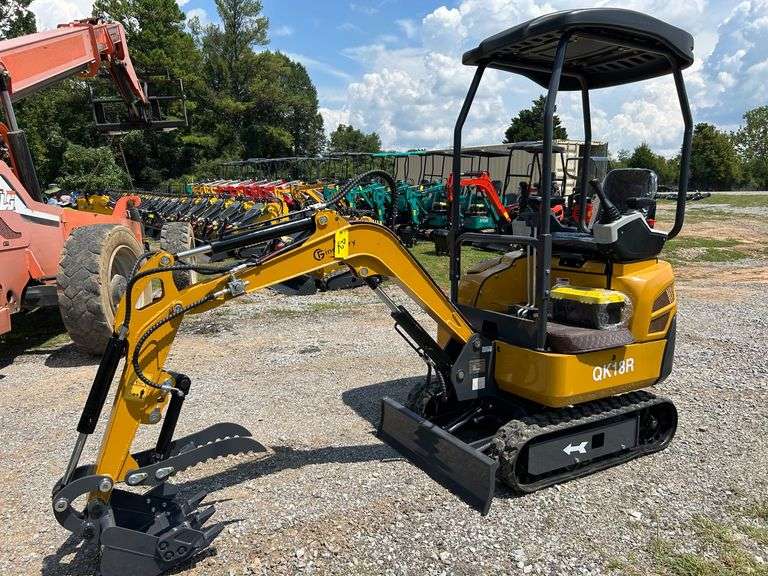 2025 CFG Industrial Unused QK18R Mini Excavator image