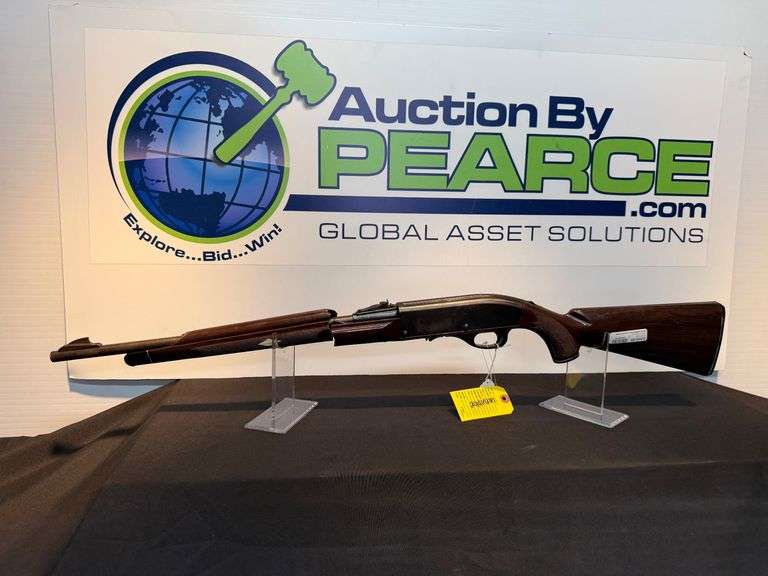 Remington Mohawk 10C Rifle, 22 LR - Parts Only: Broken image