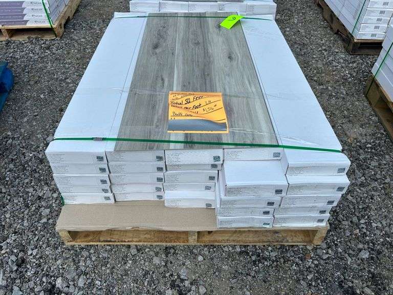 Pallet- Unilin Luxury Vinyl Plank Flooring, Banff Grey image