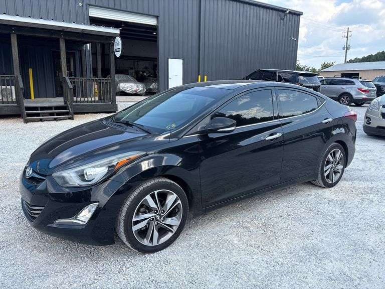 2016 Hyundai Elantra Limited image