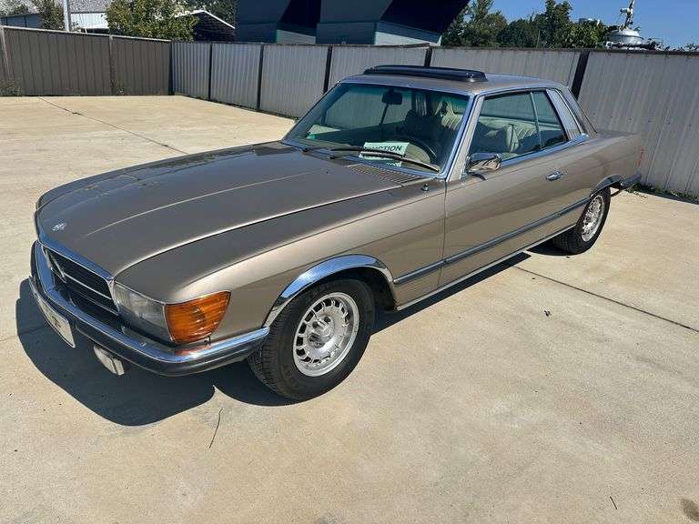 1973 Mercedes 450SLC image