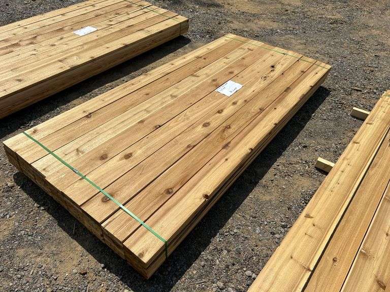 Stack- Southern Yellow Pine 1"x6"x8', 56 Pieces image