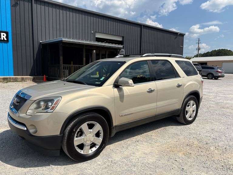 2008 GMC Acadia image
