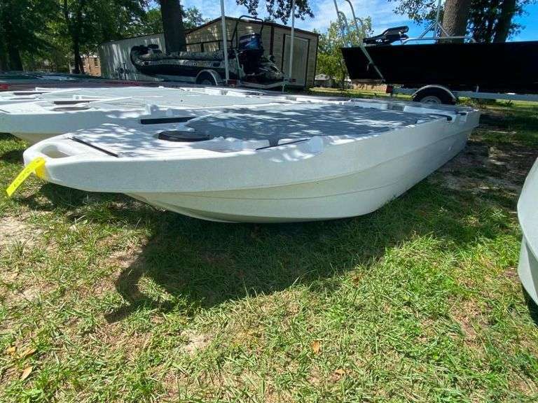 Milha Lite Skiff image