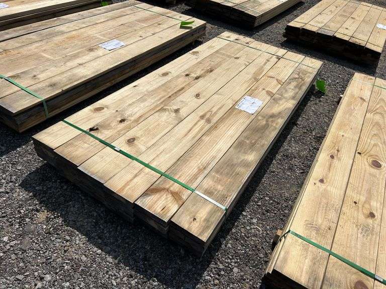 Stack- Southern Yellow Pine 2"x8"x8', 24 Pieces image
