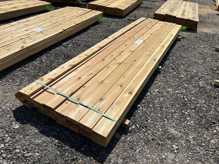 Stack- Western Red Cedar Radius Edge Decking 5/4"x6"x12', 40 Pieces image