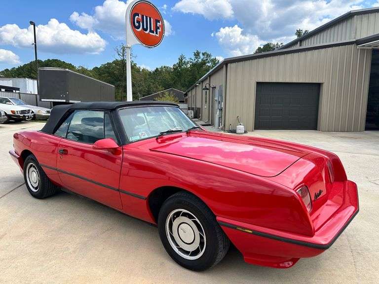 1988 Avanti Convertible image