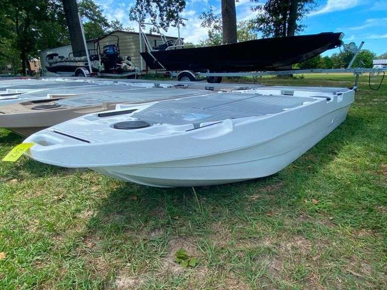 Milha Lite Skiff image