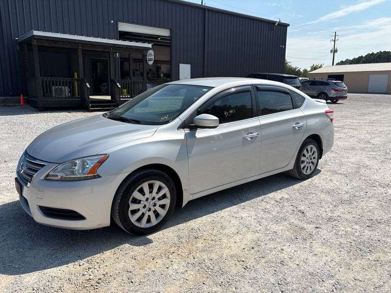 2013 Nissan Sentra image