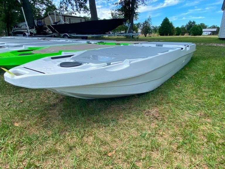 Milha Lite Skiff image